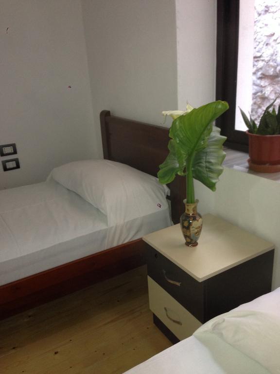 Eco Garten Guest House Shkodër Chambre photo